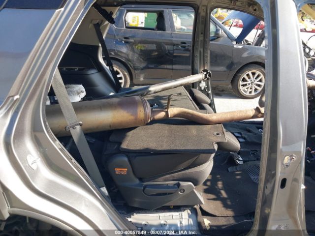 5N1DR3BC4NC222834 Nissan Pathfinder Sv 4wd