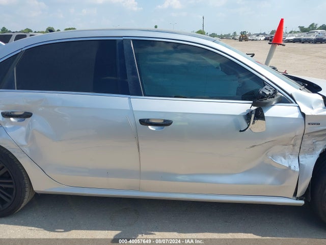 1VWBT7A35FC052164 Volkswagen Passat 1.8t Sport