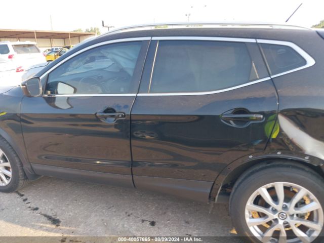 JN1BJ1BV4NW581708 Nissan Rogue Sport Sv Fwd Xtronic Cvt