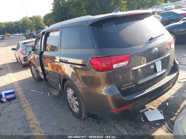 KNDMB5C15G6211957 KIA SEDONA LX