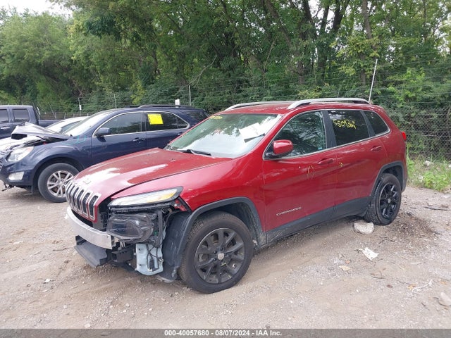 1C4PJLCB0HW669646 Jeep Cherokee Latitude Fwd