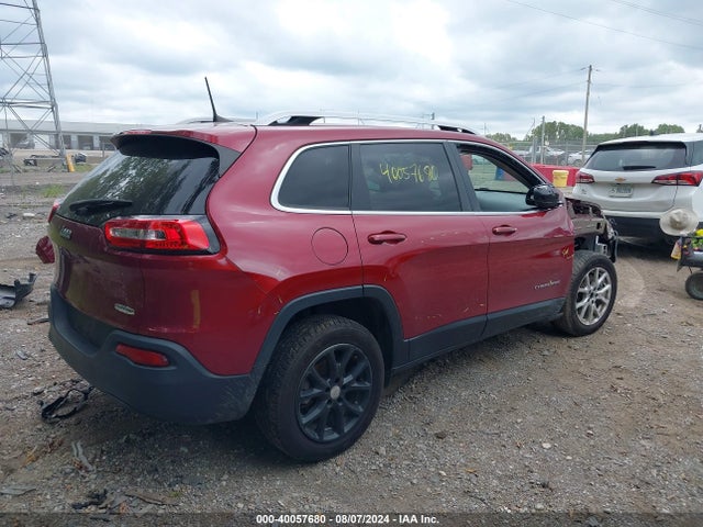 1C4PJLCB0HW669646 Jeep Cherokee Latitude Fwd