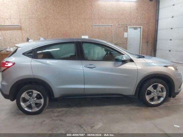 3CZRU6H30NM701102 Honda Hr-v Awd Lx