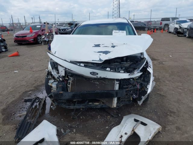 5XXGT4L39JG210745 KIA Optima Lx