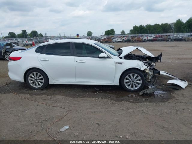 5XXGT4L39JG210745 KIA Optima Lx