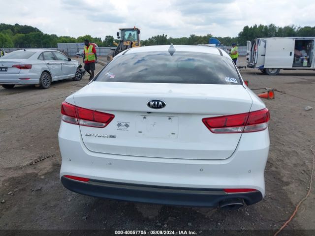 5XXGT4L39JG210745 KIA Optima Lx