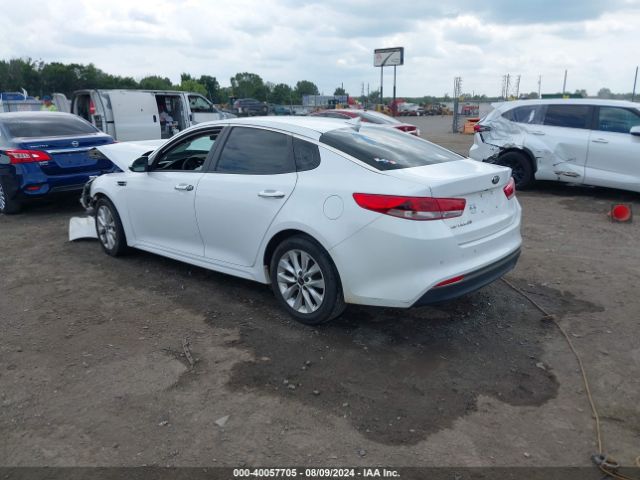 5XXGT4L39JG210745 KIA Optima Lx