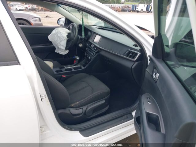 5XXGT4L39JG210745 KIA Optima Lx