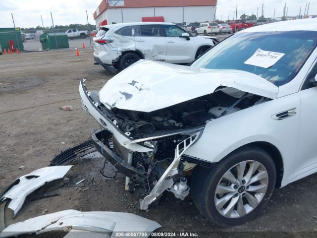 5XXGT4L39JG210745 KIA Optima Lx