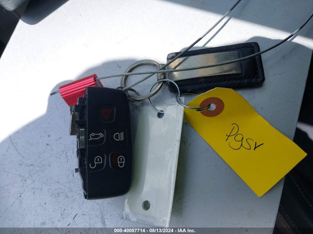 SALYL2RX1JA766846 Land Rover Range Rover Velar P250 Se R-dynamic