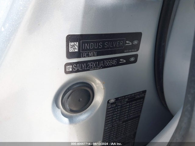 SALYL2RX1JA766846 Land Rover Range Rover Velar P250 Se R-dynamic