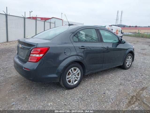 Chevrolet Sonic Ls Auto 2017 1G1JB5SH1H4145334 Image 4