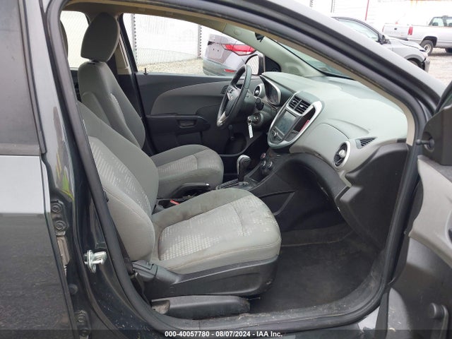 Chevrolet Sonic Ls Auto 2017 1G1JB5SH1H4145334 Image 5