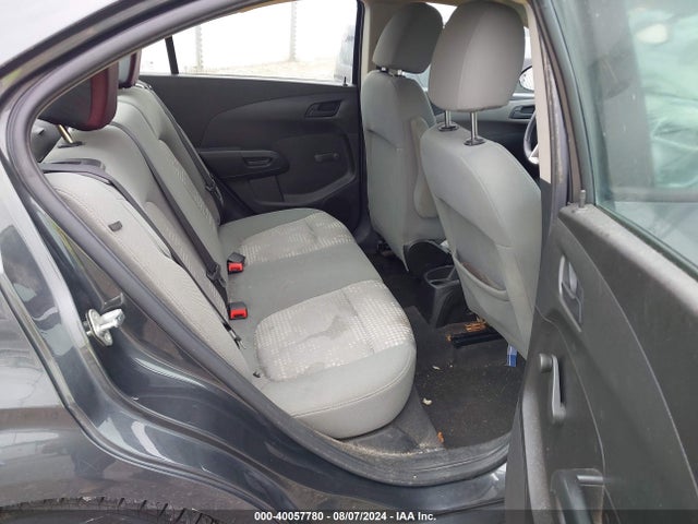 Chevrolet Sonic Ls Auto 2017 1G1JB5SH1H4145334 Image 8