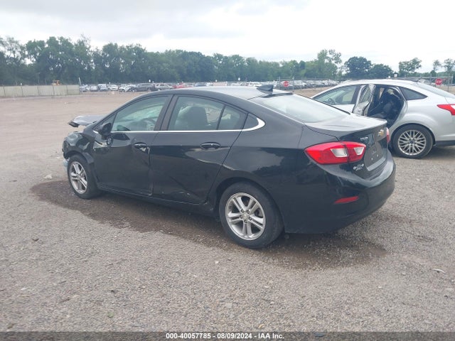 Chevrolet Cruze Lt Auto 2018 1G1BE5SM9J7212324 Image 3