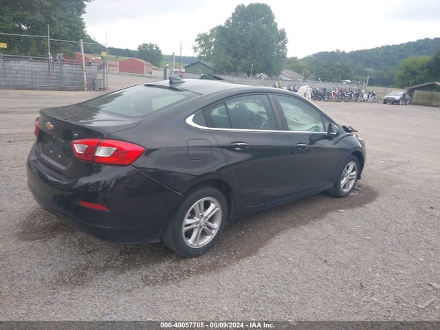 Chevrolet Cruze Lt Auto 2018 1G1BE5SM9J7212324 Image 4