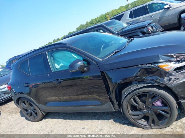 YV4AC2HM7N2785494 Volvo Xc40 T4 R-design