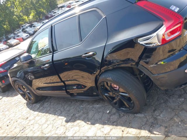 YV4AC2HM7N2785494 Volvo Xc40 T4 R-design