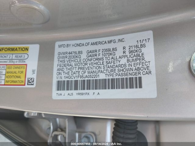1HGCV1F95JA052201 Honda Accord Touring
