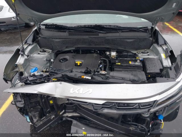 KNDERCAA4R7497580 KIA SELTOS EX
