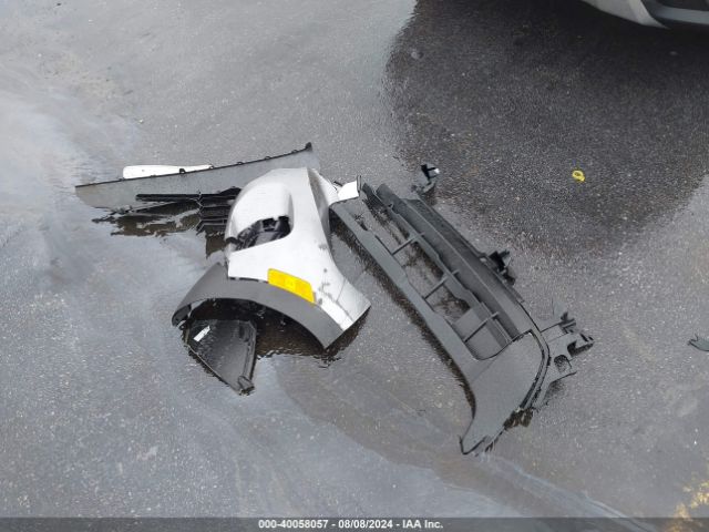 KNDERCAA4R7497580 KIA SELTOS EX