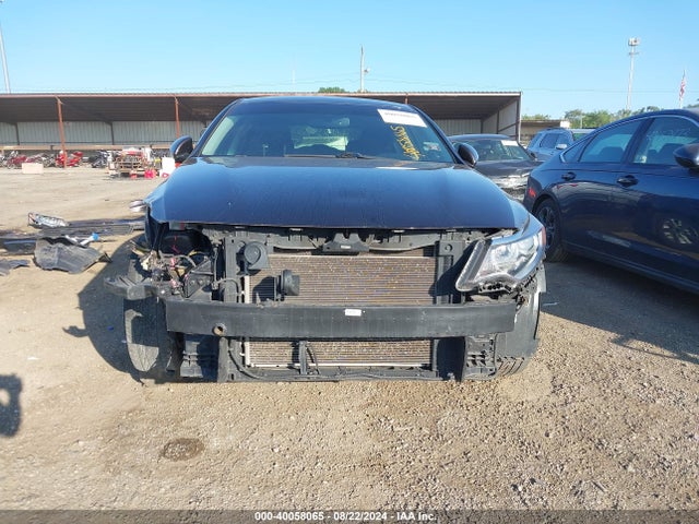 KIA Optima Lx 2018 KNAGT4L38J5235539 Image 13