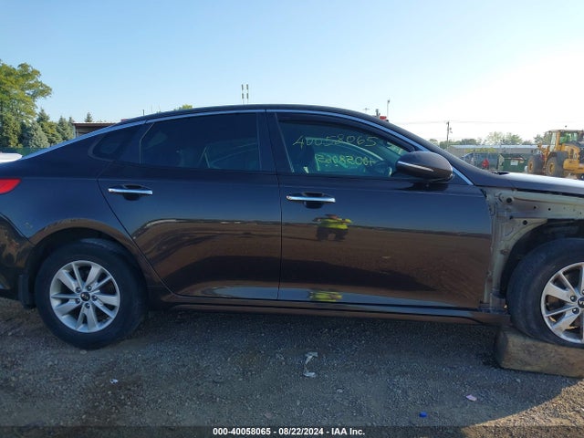 KIA Optima Lx 2018 KNAGT4L38J5235539 Image 14