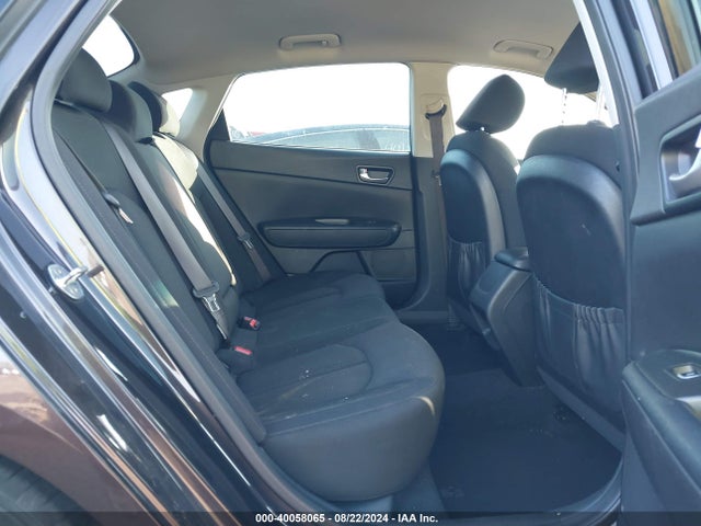 KIA Optima Lx 2018 KNAGT4L38J5235539 Image 8