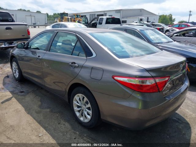 4T4BF1FK9GR572338 Toyota CAMRY LE