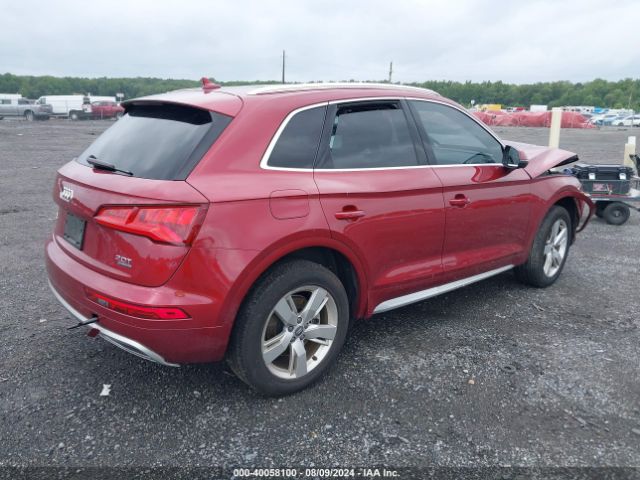 WA1BNAFY4J2063888 Audi Q5 2.0t Premium/2.0t Tech Premium