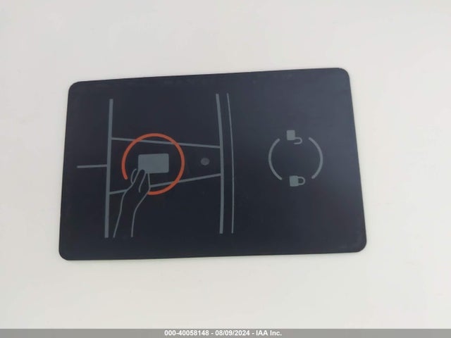 2021 TESLA MODEL Y 5YJYGDEF2MF240161 Photo 10