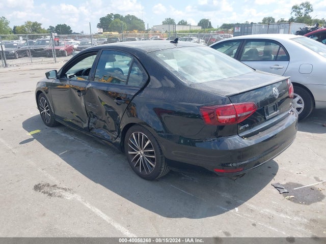 3VWD17AJ0GM416438 Volkswagen Jetta 1.8t Sport