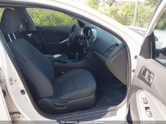 KNAGM4A79F5642568 KIA Optima Lx