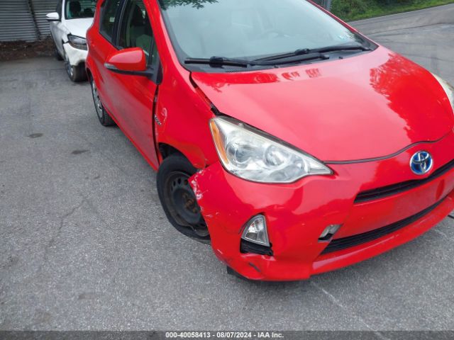 JTDKDTB36E1078936 Toyota Prius C One