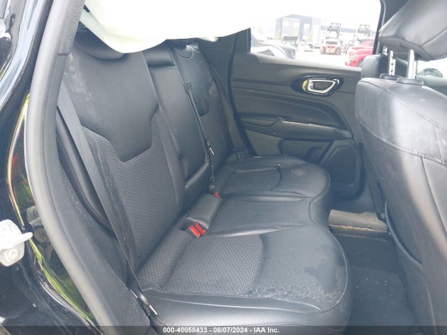 3C4NJCBB3NT224974 Jeep Compass Altitude Fwd