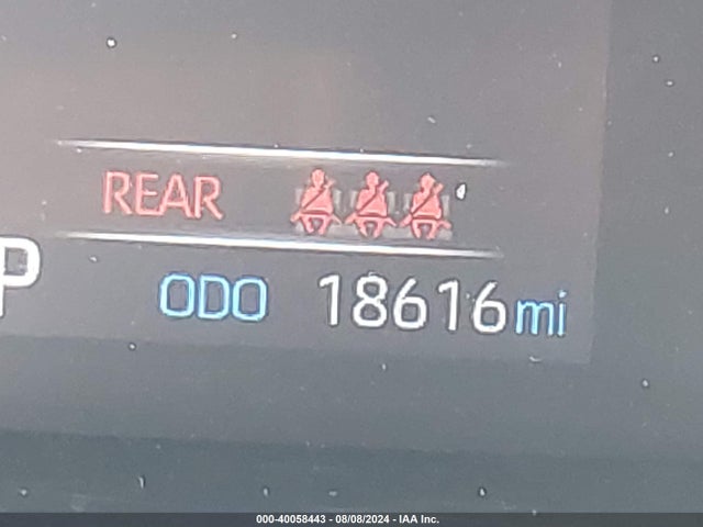 Toyota RAV4 LE 2019 JTMH1RFV6KJ007457 Image 16
