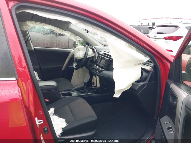 Toyota RAV4 LE 2016 JTMZFREVXGJ093421 Image 5