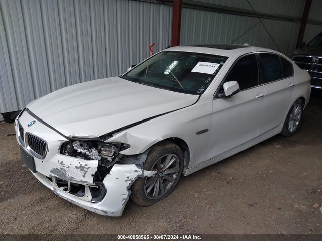 BMW 528i Xdrive 2014 WBA5A7C56ED614048 Image 2