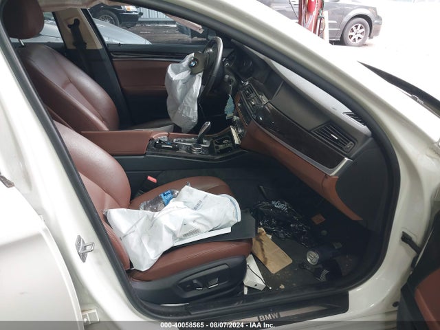 BMW 528i Xdrive 2014 WBA5A7C56ED614048 Image 5