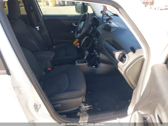 ZACCJAAT5GPD82507 Jeep Renegade Sport