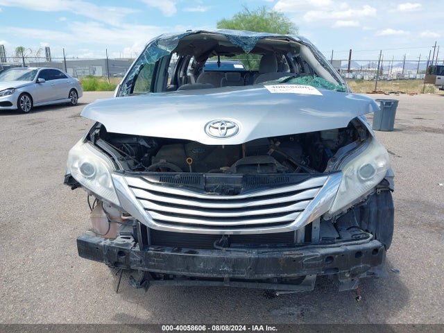 Toyota Sienna Le 8 Passenger 2017 5TDKZ3DC0HS787741 Image 6