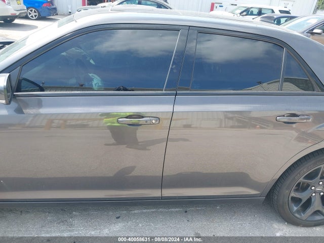 Chrysler 300 S 2022 2C3CCABGXNH116799 Image 14