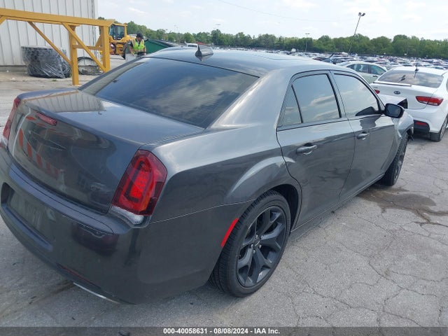Chrysler 300 S 2022 2C3CCABGXNH116799 Image 4