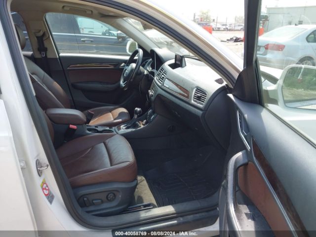 WA1EFCFS1FR008105 Audi Q3 2.0t Premium Plus