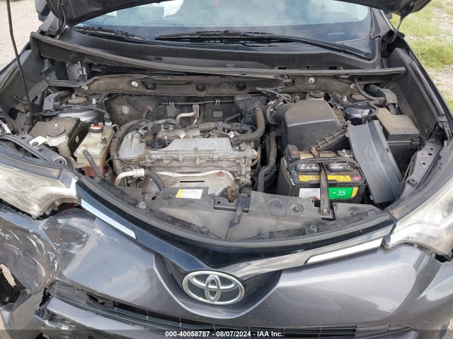 Toyota RAV4 LE 2016 JTMZFREV5GJ086098 Image 10