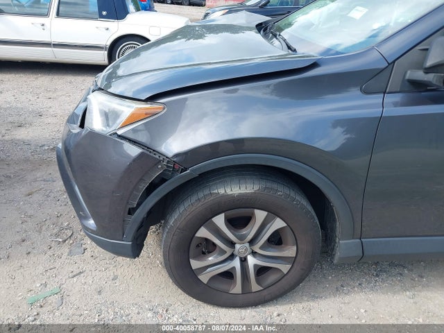Toyota RAV4 LE 2016 JTMZFREV5GJ086098 Image 18