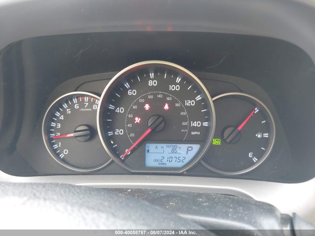 Toyota RAV4 LE 2016 JTMZFREV5GJ086098 Image 7