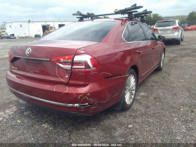 1VWBT7A38GC017328 Volkswagen Passat 1.8t Se