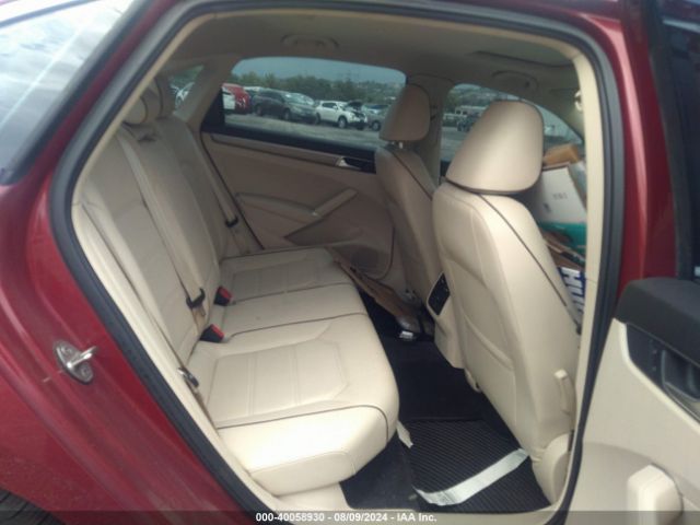 1VWBT7A38GC017328 Volkswagen Passat 1.8t Se