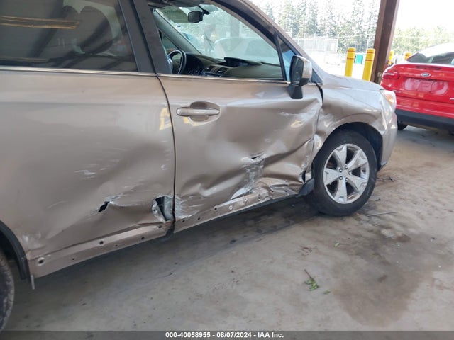 Subaru Forester 2.5i Limited 2015 JF2SJAKCXFH475427 Image 14